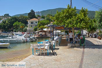 Kioni Ithaki - Ionische eilanden -  Foto 12 - Foto van https://www.grieksegids.nl/fotos/ithaki/kioni/350pix/kioni-ithaki-012.jpg