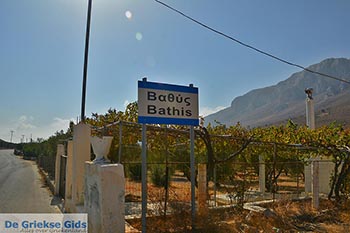 Vathys - Eiland Kalymnos foto 7 - Foto van https://www.grieksegids.nl/fotos/kalymnos/vathy-kalymnos/normaal/vathy-kalymnos-007.jpg