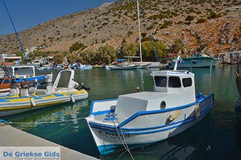 Vathys - Eiland Kalymnos foto 43 - Foto van https://www.grieksegids.nl/fotos/kalymnos/vathy-kalymnos/normaal/vathy-kalymnos-043.jpg