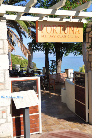 Afytos (Athytos) | Kassandra Chalkidiki | Griekenland 38 - Foto van https://www.grieksegids.nl/fotos/kassandra-chalkidiki/normaal/kassandra-chalkidiki-273.jpg