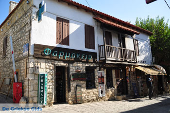 Afytos (Athytos) | Kassandra Chalkidiki | Griekenland 55 - Foto van https://www.grieksegids.nl/fotos/kassandra-chalkidiki/normaal/kassandra-chalkidiki-290.jpg