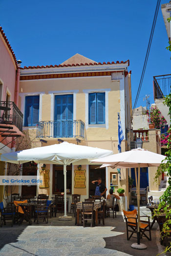 Restaurant Piatsa van Giannis Paouris in Ioulida | Kea (Tzia) | foto 4 - Foto van https://www.grieksegids.nl/fotos/kea-tzia/normaal/kea-tzia-griekenland-399.jpg