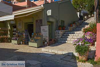 Fiskardo Kefalonia - 3 - Foto van https://www.grieksegids.nl/fotos/kefalonia/350pix/fiskardo-kefalonia-003.jpg