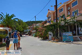 Katelios Kefalonia - 7 - Foto van https://www.grieksegids.nl/fotos/kefalonia/350pix/katelios-kefalonia-007.jpg
