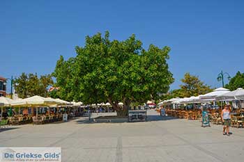 Lixouri Kefalonia - 11 - Foto van https://www.grieksegids.nl/fotos/kefalonia/350pix/lixouri-kefalonia-011.jpg