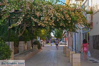 Lixouri Kefalonia - 27 - Foto van https://www.grieksegids.nl/fotos/kefalonia/350pix/lixouri-kefalonia-027.jpg