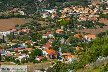 Mazarakata Kefalonia - 3 - Foto van https://www.grieksegids.nl/fotos/kefalonia/350pix/mazarakata-kefalonia-003.jpg