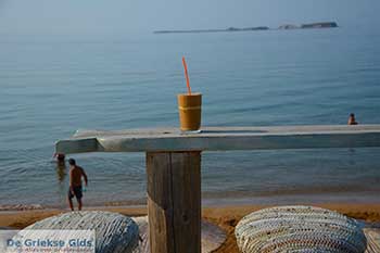 Megas Lakkos Kefalonia - 3 - Foto van https://www.grieksegids.nl/fotos/kefalonia/350pix/megas-lakkos-kefalonia-003.jpg