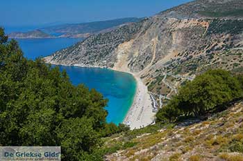 Myrtos Kefalonia - 9 - Foto van https://www.grieksegids.nl/fotos/kefalonia/350pix/myrtos-kefalonia-009.jpg