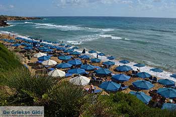 Svoronata Ammes Beach Kefalonia - 2 - Foto van https://www.grieksegids.nl/fotos/kefalonia/350pix/svoronata-ammes-beach-kefalonia-002.jpg