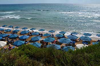 Svoronata Ammes Beach Kefalonia - 3 - Foto van https://www.grieksegids.nl/fotos/kefalonia/350pix/svoronata-ammes-beach-kefalonia-003.jpg