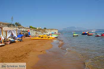 Xi beach Kefalonia - 12 - Foto van https://www.grieksegids.nl/fotos/kefalonia/350pix/xi-beach-kefalonia-012.jpg