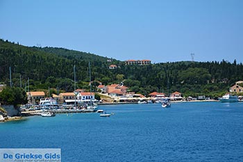 Fiskardo - Kefalonia - Foto 9 - Foto van https://www.grieksegids.nl/fotos/kefalonia/fiskardo/normaal/fiskardo-009.jpg