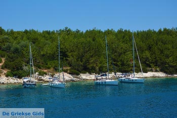 Fiskardo - Kefalonia - Foto 20 - Foto van https://www.grieksegids.nl/fotos/kefalonia/fiskardo/normaal/fiskardo-020.jpg