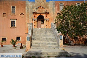 Agia Triada Tzagarolon Kreta - Departement Chania - Foto 7 - Foto van https://www.grieksegids.nl/fotos/kreta/agia-triada-tzagarolon/normaal/agia-triada-tzagarolon-kreta-007.jpg