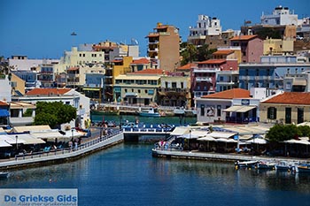 Agios Nikolaos Kreta - Departement Lassithi - Foto 24 - Foto van https://www.grieksegids.nl/fotos/kreta/agios-nikolaos/normaal/agios-nikolaos-kreta-024.jpg