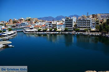 Agios Nikolaos Kreta - Departement Lassithi - Foto 37 - Foto van https://www.grieksegids.nl/fotos/kreta/agios-nikolaos/normaal/agios-nikolaos-kreta-037.jpg