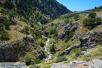 Imbros kloof Kreta - Departement Chania - Foto 12 - Foto van https://www.grieksegids.nl/fotos/kreta/imbros-kloof/normaal/imbros-kloof-kreta-012.jpg