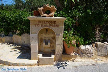 Kalyviani Kreta - Departement Chania - Foto 2 - Foto van https://www.grieksegids.nl/fotos/kreta/kalyviani/normaal/kalyviani-kreta-002.jpg