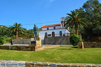 Kandanos Kreta - Departement Chania - Foto 1 - Foto van https://www.grieksegids.nl/fotos/kreta/kandanos/normaal/kandanos-kreta-001.jpg