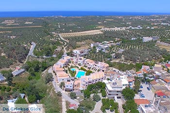 Loutra Kreta - Departement Rethymnon - Foto 4 - Foto van https://www.grieksegids.nl/fotos/kreta/loutra/normaal/loutra-kreta-004.jpg