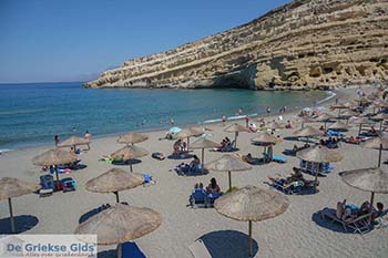 Matala Kreta - De Griekse Gids Foto 1 - Foto van https://www.grieksegids.nl/fotos/kreta/matala/350pix/matala-kreta-001.jpg