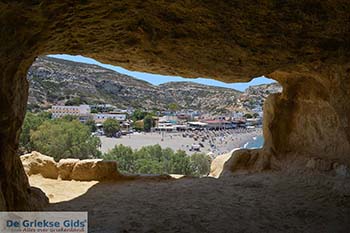Matala Kreta - De Griekse Gids Foto 28 - Foto van https://www.grieksegids.nl/fotos/kreta/matala/350pix/matala-kreta-028.jpg