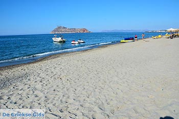 Platanias Kreta - Departement Chania - Foto 31 - Foto van https://www.grieksegids.nl/fotos/kreta/platanias/normaal/platanias-kreta-031.jpg
