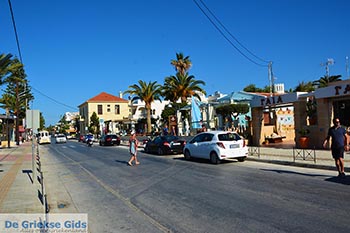 Platanias Kreta - Departement Chania - Foto 39 - Foto van https://www.grieksegids.nl/fotos/kreta/platanias/normaal/platanias-kreta-039.jpg