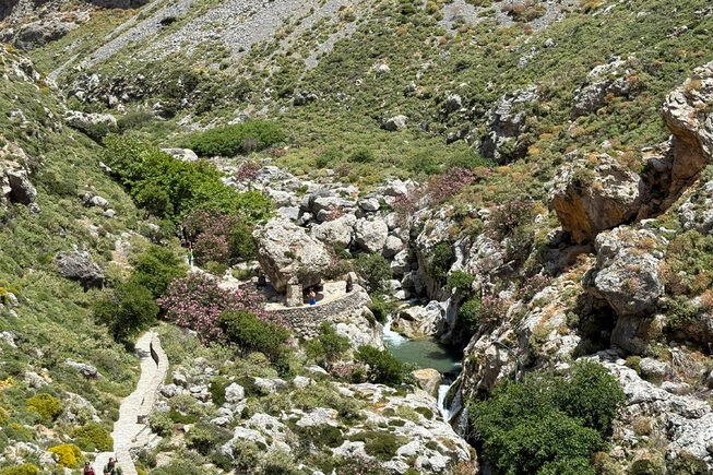 Kourtaliotiko kloof Kreta | Rethymnon Kreta - Foto van https://www.grieksegids.nl/fotos/kreta/rethymnon-kreta/kourtaliotiko-kloof/mid/kourtaliotiko-kloof-005.jpg?v=1774526928
