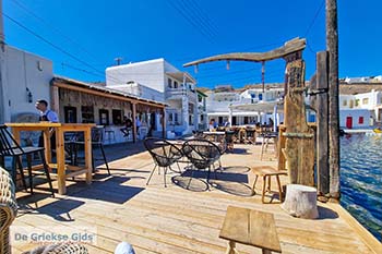 Agia Irini Kythnos - Cycladen Griekenland  - Foto van https://www.grieksegids.nl/fotos/kythnos/normaal/agia-irini-kythnos-006.jpg