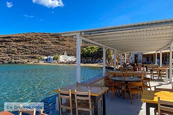 Agia Irini Kythnos - Cycladen Griekenland  - Foto van https://www.grieksegids.nl/fotos/kythnos/normaal/agia-irini-kythnos-011.jpg