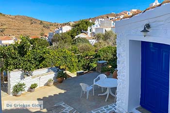 Dryopida Kythnos - Cycladen Griekenland  - Foto van https://www.grieksegids.nl/fotos/kythnos/normaal/dryopida-kythnos-010.jpg