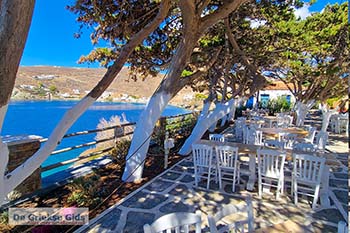 Kanala Kythnos - Cycladen Griekenland  - Foto van https://www.grieksegids.nl/fotos/kythnos/normaal/kanala-kythnos-003.jpg