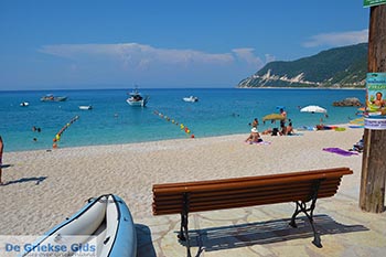 Agios Nikitas - Eiland Lefkas -  Foto 4 - Foto van https://www.grieksegids.nl/fotos/lefkas/agios-nikitas/normaal/agios-nikitas-004.jpg