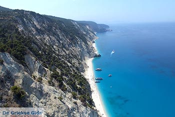 Egremni - Eiland Lefkas -  Foto 16 - Foto van https://www.grieksegids.nl/fotos/lefkas/egremni/normaal/egremni-016.jpg