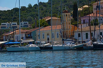 Vathy - Meganisi eiland bij Lefkas - Foto 34 - Foto van https://www.grieksegids.nl/fotos/lefkas/meganisi/normaal/meganisi-034.jpg