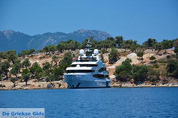 Vathy - Meganisi eiland bij Lefkas - Foto 69 - Foto van https://www.grieksegids.nl/fotos/lefkas/meganisi/normaal/meganisi-069.jpg