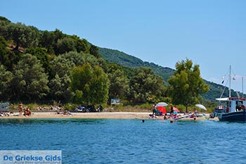 Meganisi eiland bij Lefkas - Foto 84 - Foto van https://www.grieksegids.nl/fotos/lefkas/meganisi/normaal/meganisi-084.jpg