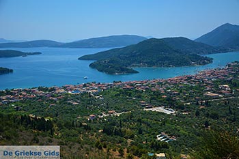 Nidri - Eiland Lefkas -  Foto 7 - Foto van https://www.grieksegids.nl/fotos/lefkas/nidri/normaal/nidri-007.jpg