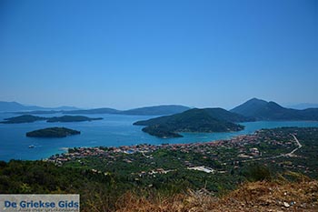 Nidri - Eiland Lefkas -  Foto 16 - Foto van https://www.grieksegids.nl/fotos/lefkas/nidri/normaal/nidri-016.jpg