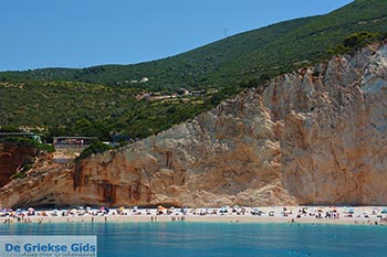 Porto Katsiki - Eiland Lefkas -  Foto 2 - Foto van https://www.grieksegids.nl/fotos/lefkas/porto-katsiki/normaal/porto-katsiki-002.jpg
