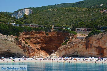 Porto Katsiki - Eiland Lefkas -  Foto 3 - Foto van https://www.grieksegids.nl/fotos/lefkas/porto-katsiki/normaal/porto-katsiki-003.jpg
