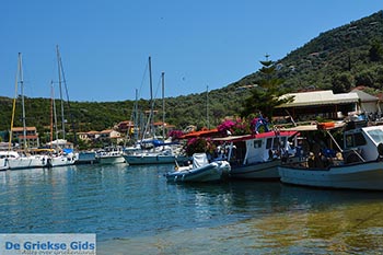 Syvota - Eiland Lefkas -  Foto 3 - Foto van https://www.grieksegids.nl/fotos/lefkas/syvota/normaal/syvota-003.jpg