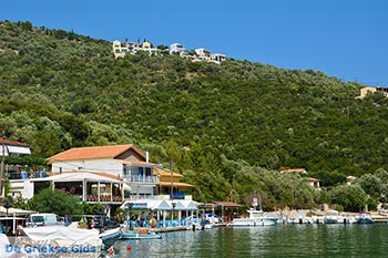 Syvota - Eiland Lefkas -  Foto 6 - Foto van https://www.grieksegids.nl/fotos/lefkas/syvota/normaal/syvota-006.jpg