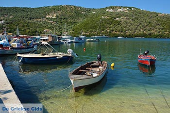 Syvota - Eiland Lefkas -  Foto 10 - Foto van https://www.grieksegids.nl/fotos/lefkas/syvota/normaal/syvota-010.jpg