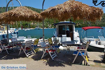 Syvota - Eiland Lefkas -  Foto 39 - Foto van https://www.grieksegids.nl/fotos/lefkas/syvota/normaal/syvota-039.jpg