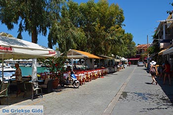 Vassiliki - Eiland Lefkas -  Foto 26 - Foto van https://www.grieksegids.nl/fotos/lefkas/vassiliki/normaal/vassiliki-026.jpg