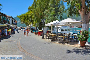 Vassiliki - Eiland Lefkas -  Foto 27 - Foto van https://www.grieksegids.nl/fotos/lefkas/vassiliki/normaal/vassiliki-027.jpg