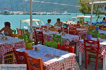 Vassiliki - Eiland Lefkas -  Foto 43 - Foto van https://www.grieksegids.nl/fotos/lefkas/vassiliki/normaal/vassiliki-043.jpg